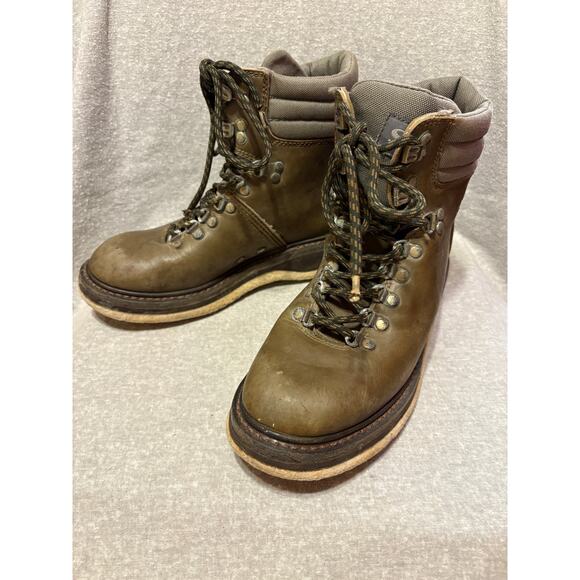Simms Men’s Size 7 Fly Fishing Boots Felt Soles Studded - Picture 1 of 9